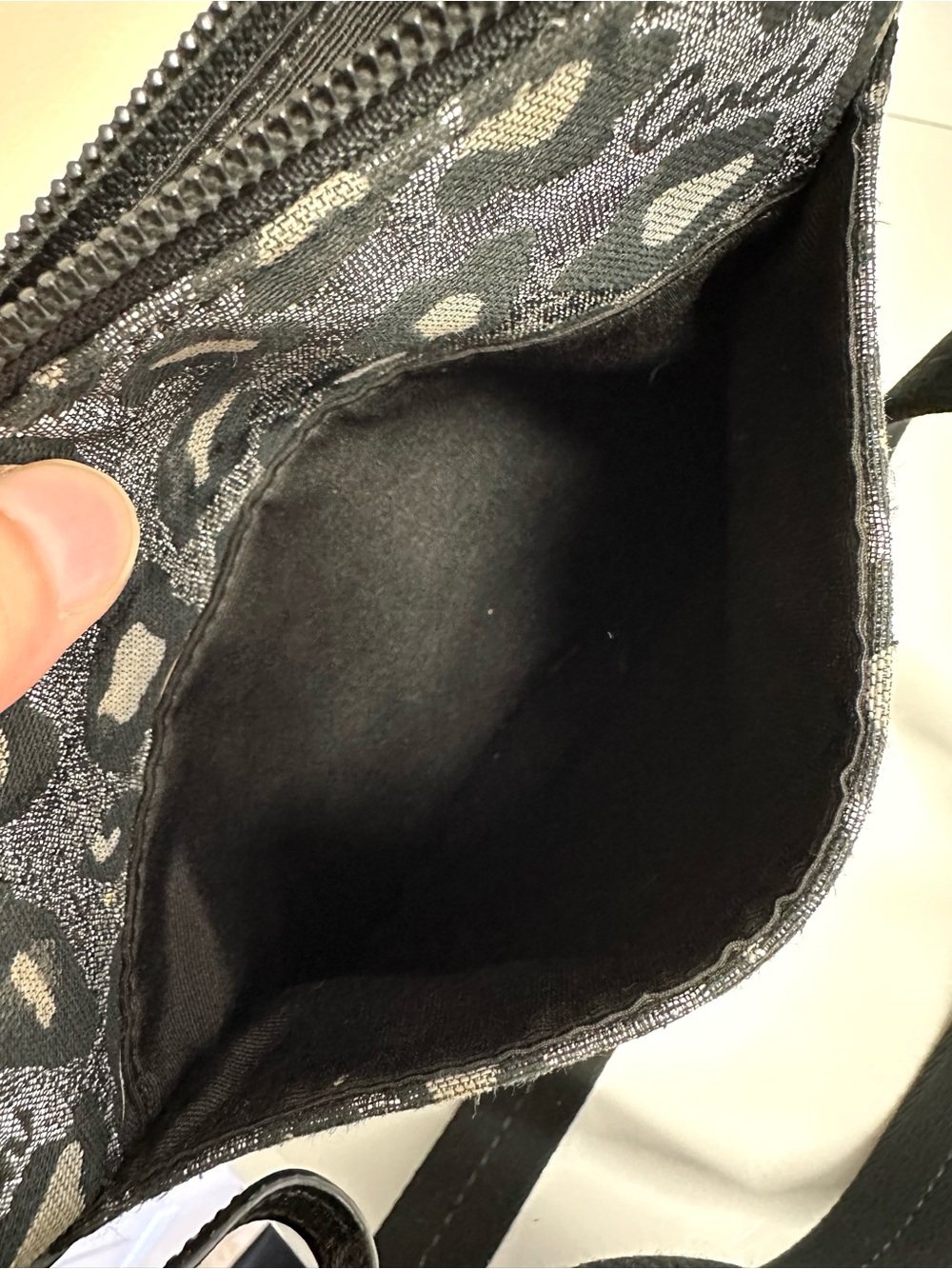 Coach Ocelot Leopard Black and Silver Swingpack Crossbody Bag - Picture 10 of 11